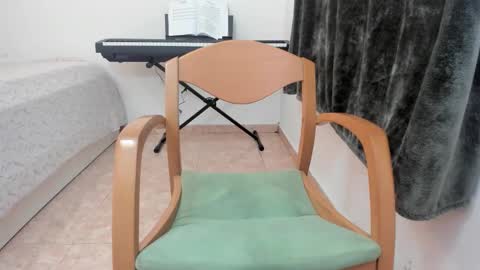 Sfora online show from October 28, 2025, 10:34 pm