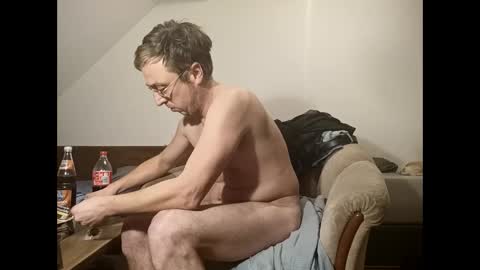 nicefuck0077 online show from December 9, 2024, 11:34 pm