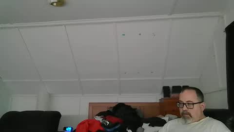 Snapshot of niceguy7208 chatting on November 17, 2025, 6:30 am niceguy7208 online show from November 17, 2025, 6:30 am