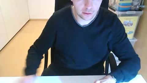 NiceGuyFlo online show from December 18, 2025, 12:27 am