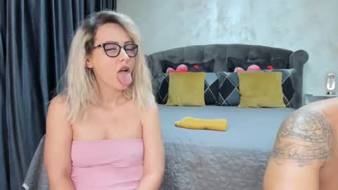 Snapshot of nicepussyfuckk18 chatting on February 14, 2025, 7:59 am Sophie online show from February 14, 2025, 7:59 am