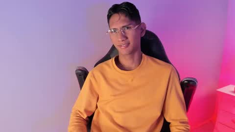 Nick online show from October 7, 2025, 8:39 pm