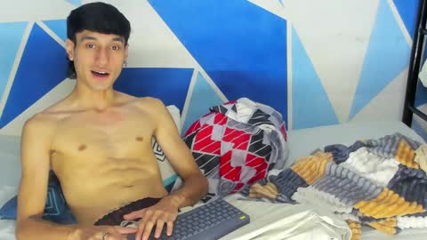Snapshot of nick_damon chatting on May 20, 2026, 3:13 am Nick online show from May 20, 2026, 3:13 am