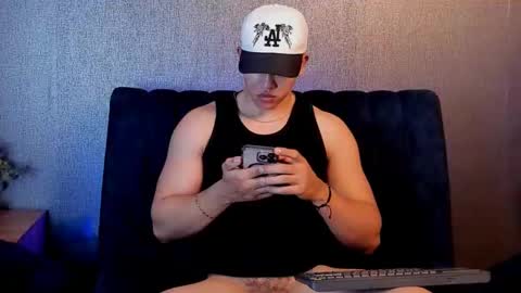 Snapshot of nick_fenix chatting on October 16, 2025, 5:30 am nick fenix online show from October 16, 2025, 5:30 am