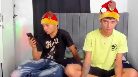 Snapshot of nick_greey chatting on December 20, 2024, 12:52 am Frank online show from December 20, 2024, 12:52 am