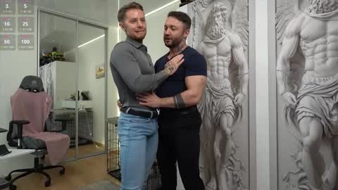 nick_howlenxx online show from December 19, 2025, 12:56 pm