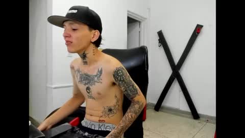 Snapshot of nick_straightboy chatting on May 6, 2026, 8:14 pm Nick online show from May 6, 2026, 8:14 pm