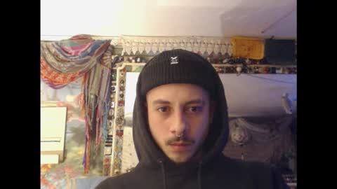 Snapshot of nickandmaryane chatting on December 14, 2025, 2:06 am nickandmaryane online show from December 14, 2025, 2:06 am