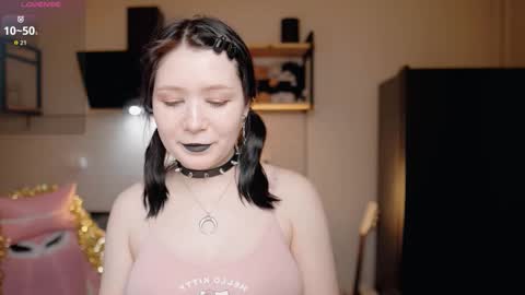 nickari_x online show from March 14, 2026, 6:19 am