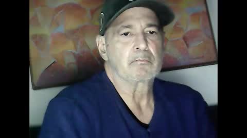 nickincali online show from January 13, 2025, 12:45 pm