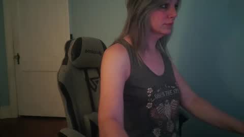 Nicky Valentine online show from July 24, 2026, 1:14 am
