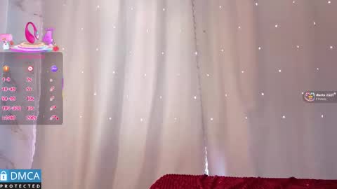 NICKY online show from December 17, 2025, 6:14 pm