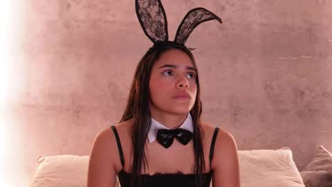 nicky and blake online show from October 31, 2025, 8:54 pm