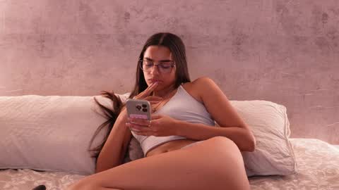 nicky and blake online show from April 10, 2026, 6:34 pm