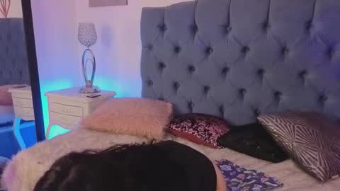 nicky_as online show from February 21, 2026, 7:20 am