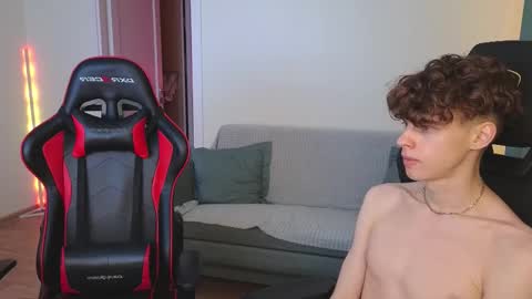 Nicki  Danny online show from March 2, 2025, 3:02 am