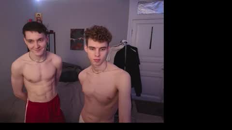 Nicki  Danny online show from November 22, 2025, 6:18 pm