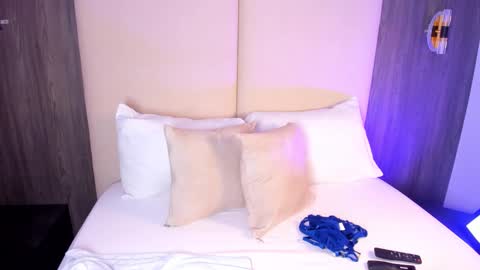 Nicky  online show from February 6, 2026, 2:38 am