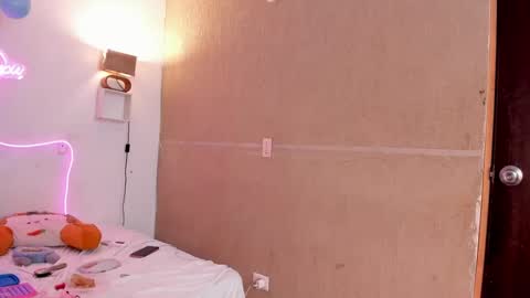 nicky_teem online show from January 21, 2025, 7:15 am