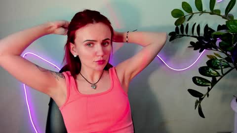 Nicky Weekends online show from December 16, 2024, 2:05 pm