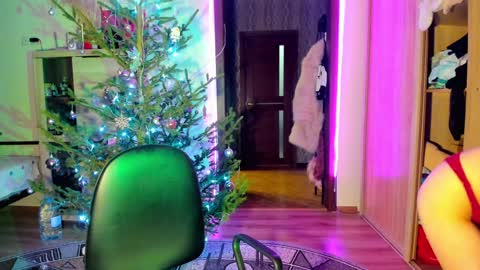 Nicky Weekends online show from January 14, 2025, 3:01 am