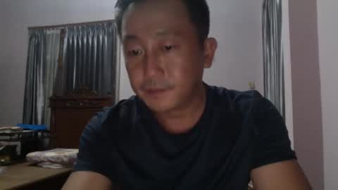 Snapshot of nickyang75 chatting on December 4, 2024, 8:29 pm nickyang75 online show from December 4, 2024, 8:29 pm