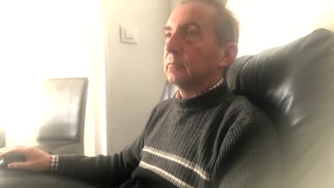 Snapshot of nico181969 chatting on November 7, 2025, 12:05 pm Nico online show from November 7, 2025, 12:05 pm