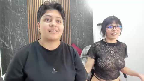Snapshot of nico_blaze22 chatting on May 7, 2026, 9:09 pm Nico online show from May 7, 2026, 9:09 pm