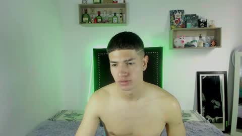 Snapshot of nico_nocturnex chatting on December 4, 2025, 8:17 pm Nico online show from December 4, 2025, 8:17 pm