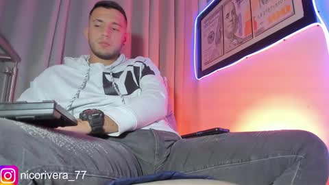 Nicolas online show from March 21, 2026, 8:19 am