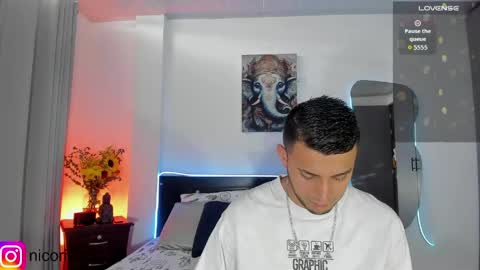 Snapshot of nico_rivera chatting on April 18, 2026, 7:51 pm Nicolas online show from April 18, 2026, 7:51 pm