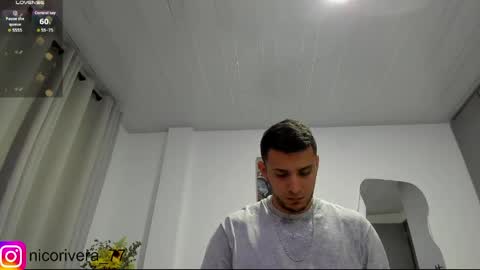 Snapshot of nico_rivera chatting on April 22, 2026, 2:36 am Nicolas online show from April 22, 2026, 2:36 am