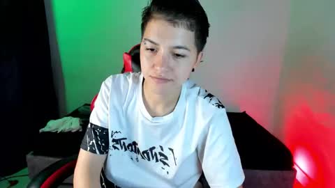 Snapshot of nicocoox chatting on November 5, 2025, 2:11 am NICO online show from November 5, 2025, 2:11 am