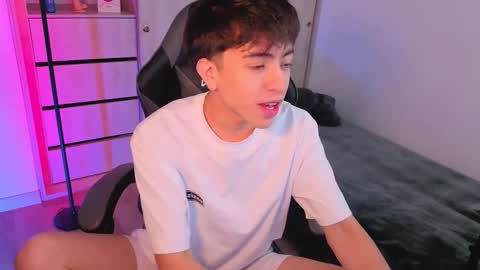 Snapshot of nicoisonline chatting on September 23, 2025, 7:06 pm Nicolas online show from September 23, 2025, 7:06 pm