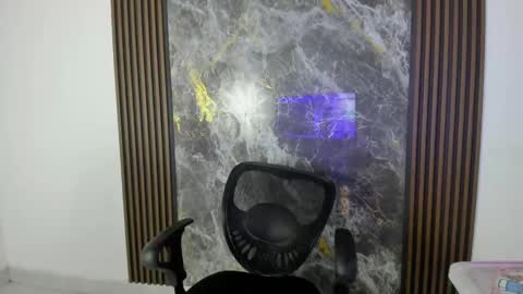 Snapshot of nicol_jone chatting on September 22, 2025, 10:23 pm Nicol sanchez online show from September 22, 2025, 10:23 pm