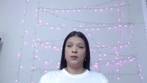 Snapshot of nicol_love0 chatting on March 10, 2025, 10:48 am Nicol online show from March 10, 2025, 10:48 am