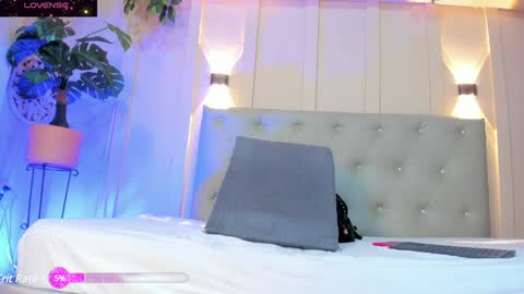 Your baby Nicol  online show from December 9, 2024, 1:24 pm