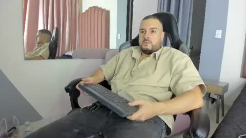 Snapshot of nicola_d_angelo chatting on July 25, 2026, 9:34 pm nicola_d_angelo online show from July 25, 2026, 9:34 pm