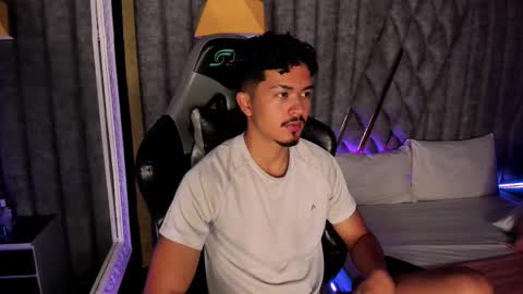 Nicolai online show from February 8, 2026, 11:57 am