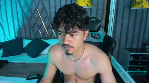 Snapshot of nicolaikarav chatting on June 28, 2026, 12:22 pm Nicolai online show from June 28, 2026, 12:22 pm