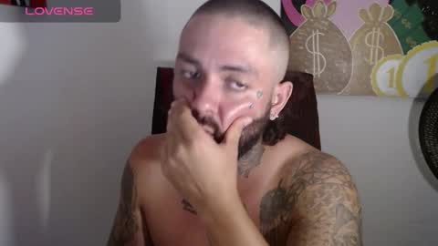 Snapshot of nicolas_torres99 chatting on March 3, 2025, 6:26 am nicolas online show from March 3, 2025, 6:26 am