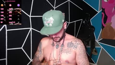 Snapshot of nicolas_torres99 chatting on November 20, 2025, 12:27 pm nicolas online show from November 20, 2025, 12:27 pm