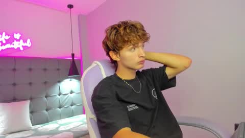 Snapshot of nicolasferrer18 chatting on November 1, 2025, 7:27 pm nicolasferrer18 online show from November 1, 2025, 7:27 pm