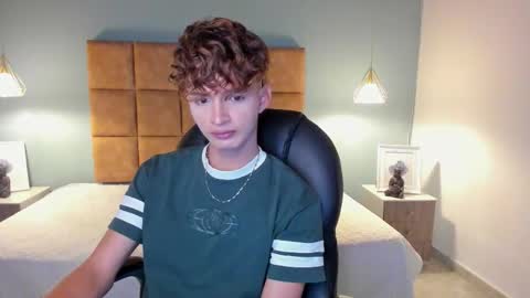 Snapshot of nicolasferrer18 chatting on November 16, 2025, 7:30 pm nicolasferrer18 online show from November 16, 2025, 7:30 pm