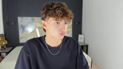 Snapshot of nicolasferrer18 chatting on November 23, 2025, 7:35 pm nicolasferrer18 online show from November 23, 2025, 7:35 pm