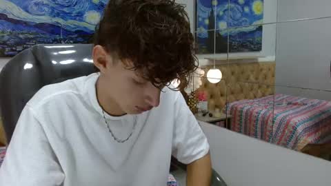 Snapshot of nicolasferrer18 chatting on November 27, 2025, 12:29 pm nicolasferrer18 online show from November 27, 2025, 12:29 pm