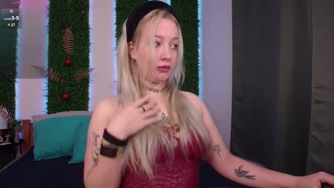 Snapshot of nicole__aniston__ chatting on January 14, 2025, 7:27 am Nicole online show from January 14, 2025, 7:27 am