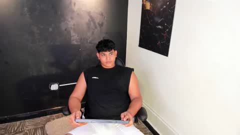 Snapshot of nicole_and_thiago1 chatting on February 19, 2026, 9:33 pm nicole_and_thiago1 online show from February 19, 2026, 9:33 pm