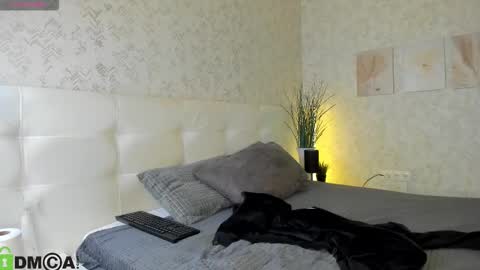 GMT7TueWedThSu 0300am-0900am. Sa 1000am-0400pm online show from September 25, 2025, 8:12 pm