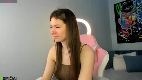 Snapshot of nicole_charm chatting on June 8, 2026, 11:49 pm GMT7TueWedThSu 0300am-0900am. Sa 1000am-0400pm online show from June 8, 2026, 11:49 pm